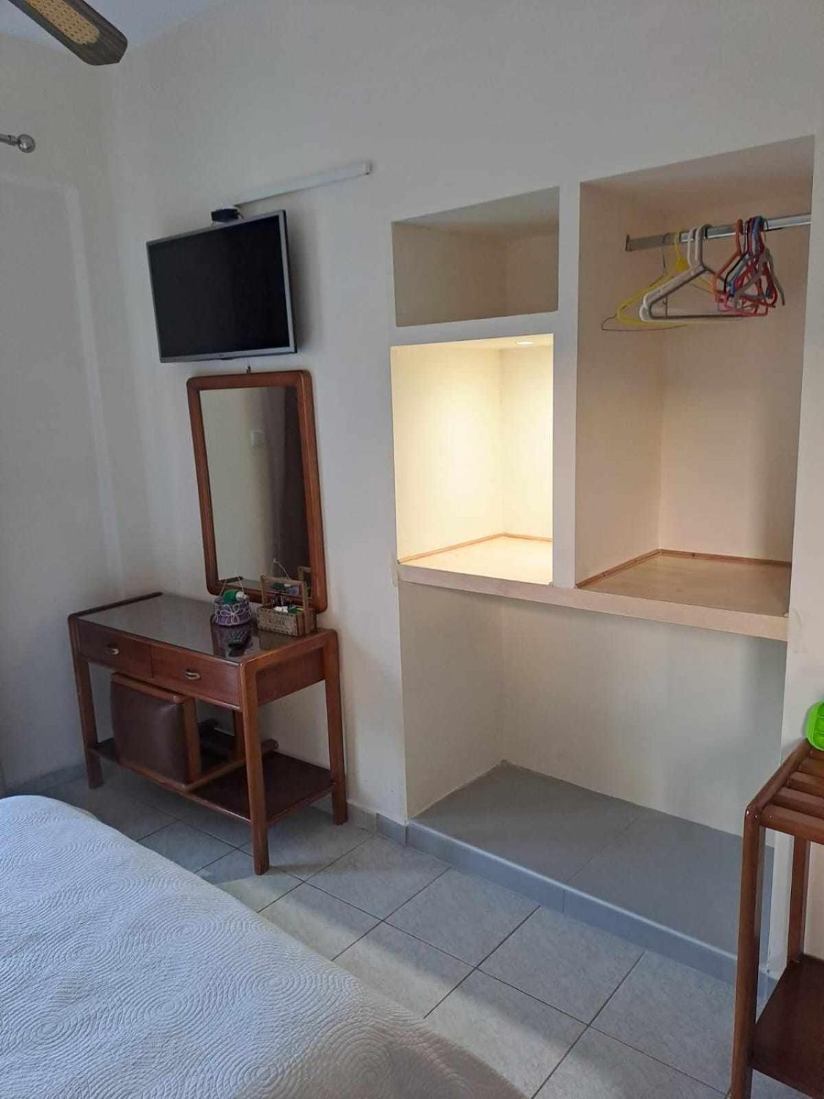 Ballas Apartments Agia Efimia ภายนอก รูปภาพ