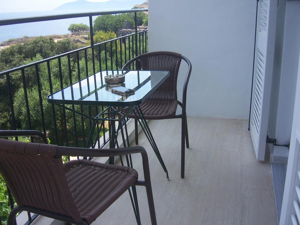 Ballas Apartments Agia Efimia ห้อง รูปภาพ